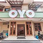 Oyo 1990 Kost Kuningan Executive Boading House Setiabudi