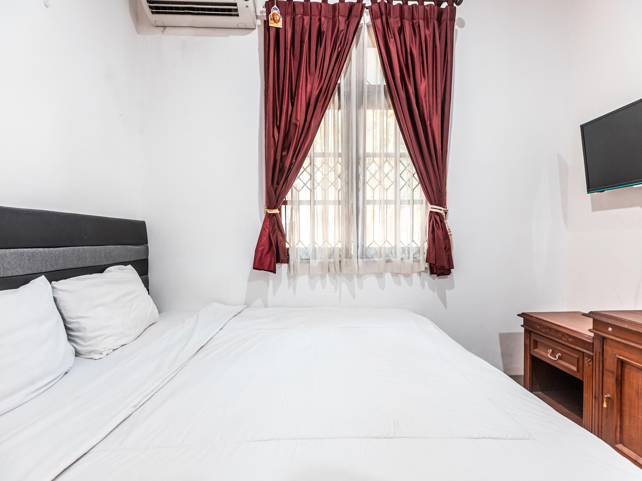 Oyo 1990 Kost Kuningan Executive Boading House Setiabudi Hotel 2*